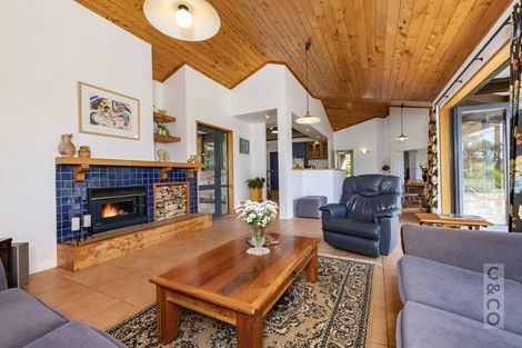 Photo of property in 1226 State Highway 16, Waimauku, 0883