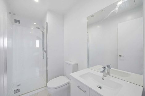 Photo of property in Frank Sargeson Apts, 104/74 Anzac Street, Takapuna, Auckland, 0622