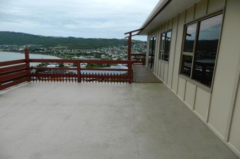 Photo of property in 10 Finn Place, Titahi Bay, Porirua, 5022