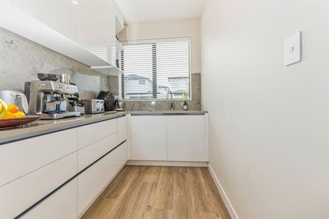 Photo of property in 14 Hato Road, Hobsonville, Auckland, 0616