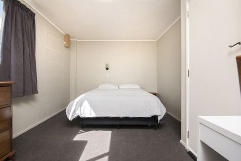 Photo of property in 73 Devon Street, Picton, 7220