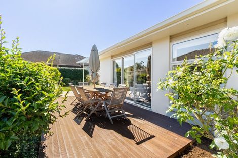 Photo of property in 26 Otupoa Way, Paraparaumu, 5032