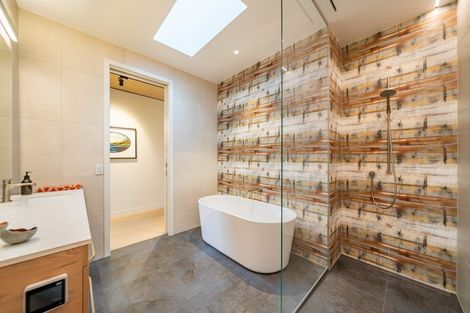 Photo of property in 10 Ferndale Drive, Waikanae, 5036