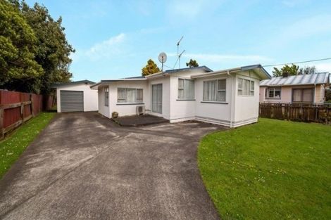 Photo of property in 43 Wynyard Street, Normanby, Hawera, 4614