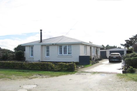 Photo of property in 37 Somerville Street, Woodend, Invercargill, 9877