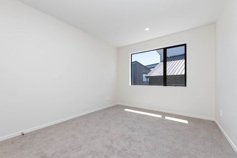 Photo of property in 18b Winfield Road, Kumeu, 0810