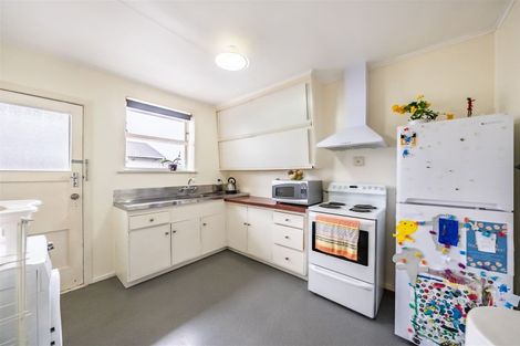 Photo of property in 264b Fergusson Drive, Heretaunga, Upper Hutt, 5018