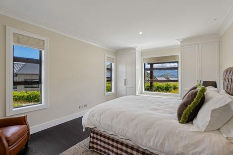 Photo of property in 40 Cunninghams Drive, Jacks Point, Queenstown, 9371