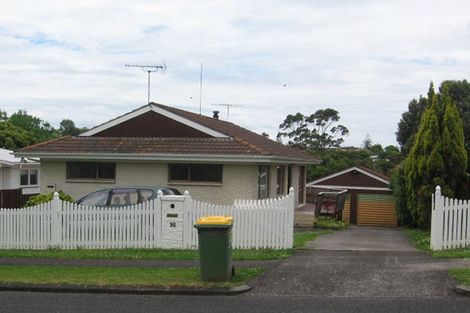 Photo of property in 16 Jade Avenue, Pakuranga Heights, Auckland, 2010