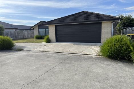 Photo of property in 14 Kowhai Drive, Cambridge, 3434