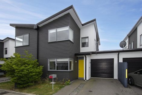 Photo of property in 5 Longueval Lane, Broomfield, Christchurch, 8042