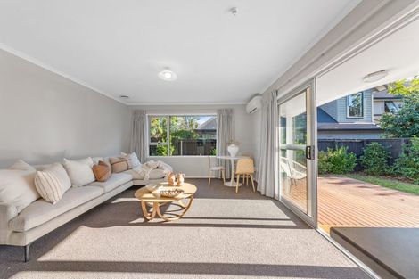 Photo of property in 2/9 Somme Street, St Albans, Christchurch, 8014