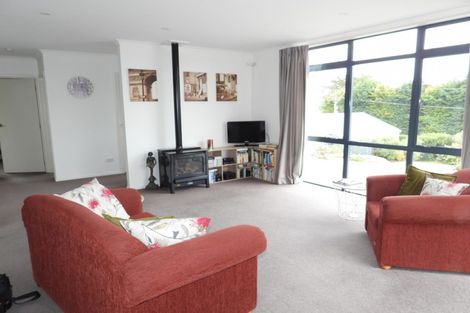 Photo of property in 28 High Street, Kakanui, Oamaru, 9495