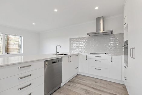 Photo of property in 180 Castlewold Drive, Bethlehem, Tauranga, 3110