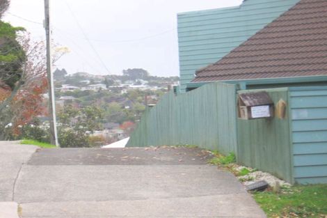 Photo of property in 2/93 Kowhai Road, Mairangi Bay, Auckland, 0630