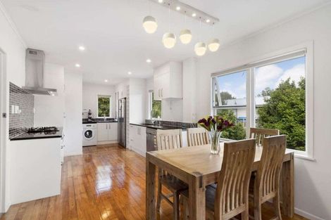 Photo of property in 82b Woodglen Road, Glen Eden, Auckland, 0602