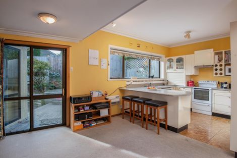 Photo of property in 39 Shandon Road, Vauxhall, Dunedin, 9013