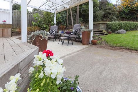 Photo of property in 24 Melrose Avenue, Owhata, Rotorua, 3010