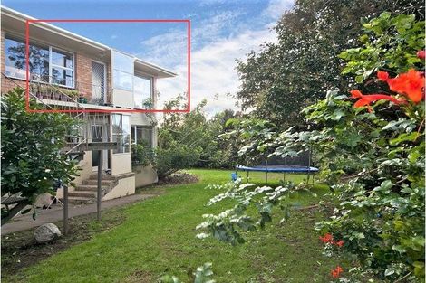 Photo of property in 10/14 Seaview Terrace, Mount Albert, Auckland, 1025