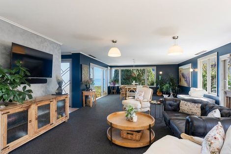 Photo of property in 19 Pingau Street, Paekakariki, 5034