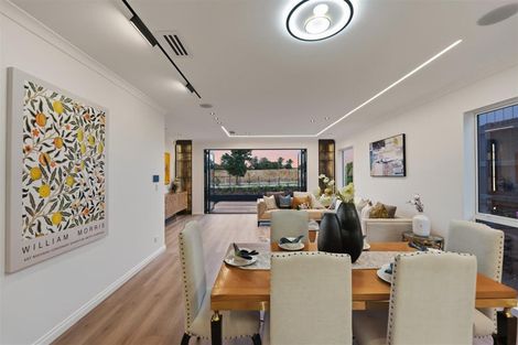 Photo of property in 240 Park Estate Road, Rosehill, Papakura, 2113