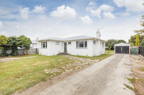Photo of property in 17 Liverpool Street, Takaro, Palmerston North, 4412