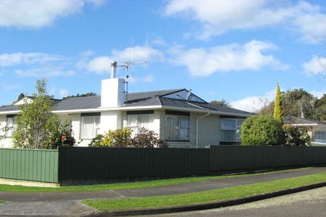 Photo of property in 9 Byrd Street, Levin, 5510
