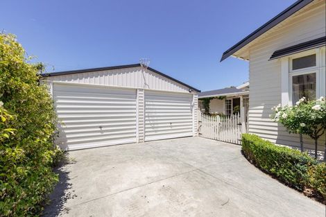 Photo of property in 10 Argyle Avenue, Takaro, Palmerston North, 4410