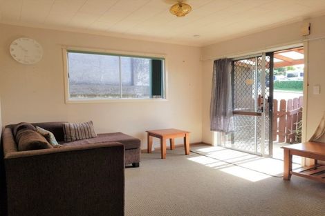 Photo of property in 1/24 Hori Street, Vogeltown, New Plymouth, 4310