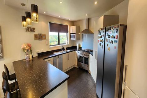 Photo of property in 12 Lemont Place, Westown, New Plymouth, 4310