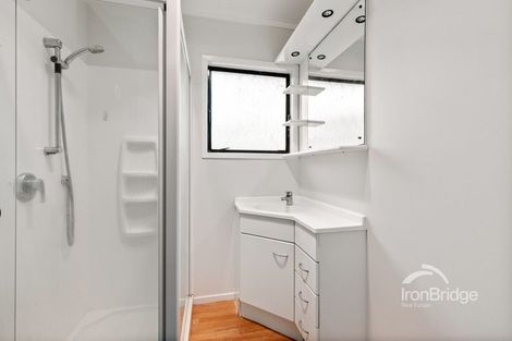 Photo of property in 2/48 Edgeworth Road, Glenfield, Auckland, 0629