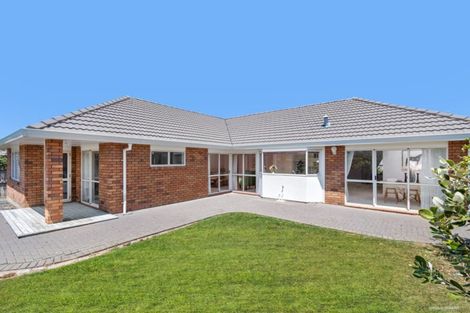 Photo of property in 54 Nicholas Road, Somerville, Auckland, 2014