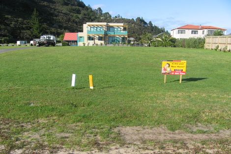 Photo of property in 102 Omara Place, Matarangi, Whitianga, 3592