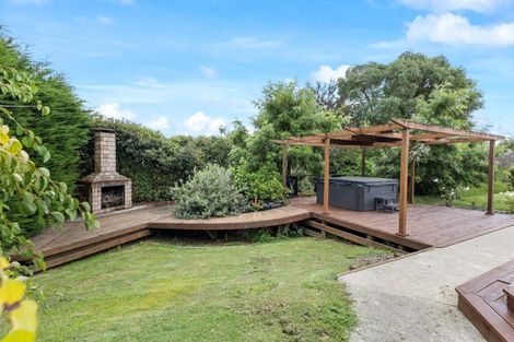 Photo of property in 6 Depot Street, Tirau, 3410