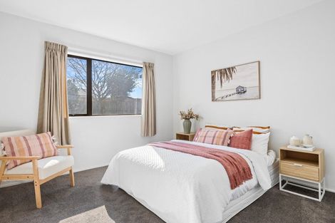 Photo of property in 9b Lindis Lane, New Brighton, Christchurch, 8083