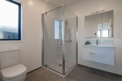 Photo of property in 140 Amesbury Drive, Churton Park, Wellington, 6037