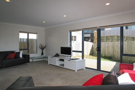 Photo of property in 24 Tarawera Road, Johnsonville, Wellington, 6037