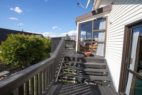 Photo of property in 1 Burnett Place, Lake Tekapo, 7999
