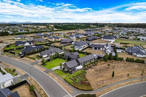 Photo of property in 2 Silver Peaks Drive, West Melton, 7618