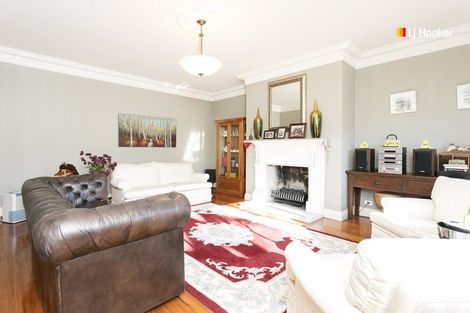 Photo of property in 69 Glenross Street, Glenross, Dunedin, 9011