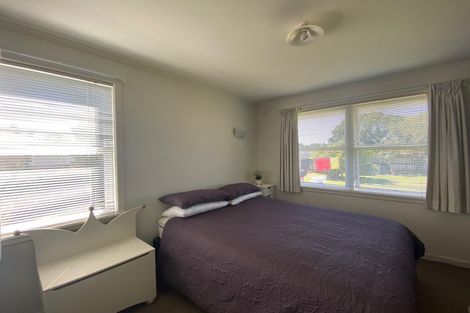 Photo of property in 28 Queenwood Avenue, Queenwood, Hamilton, 3210