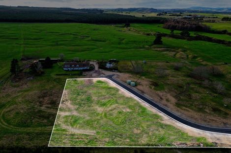 Photo of property in 21 Walnut Lane, Nukuhau, Taupo, 3330