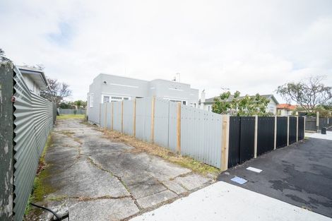 Photo of property in 14b Rewa Street, Takaro, Palmerston North, 4412
