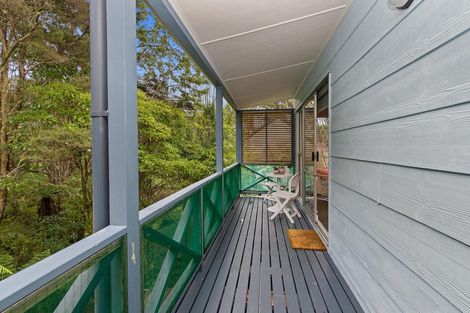 Photo of property in 64 Wirihana Road, Titirangi, Auckland, 0604