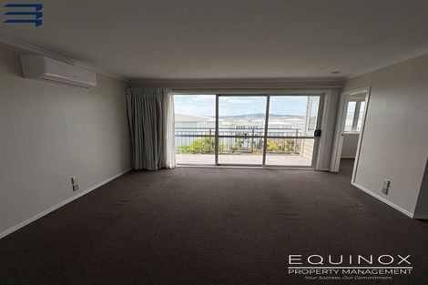 Photo of property in 7 Panakenake Way, Flat Bush, Auckland, 2019