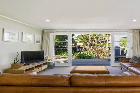 Photo of property in 48 Finnerty Avenue, Howick, Auckland, 2014