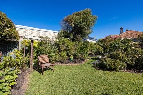 Photo of property in 14 Auld Street, Saint Kilda, Dunedin, 9012