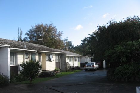 Photo of property in 3/63 Archmillen Avenue, Pakuranga Heights, Auckland, 2010