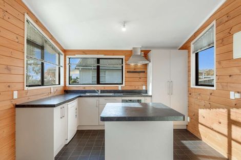 Photo of property in 4 Kebbell Avenue, Levin, 5510