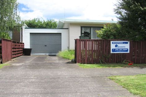 Photo of property in 2/47 Kenderdine Road, Papatoetoe, Auckland, 2025